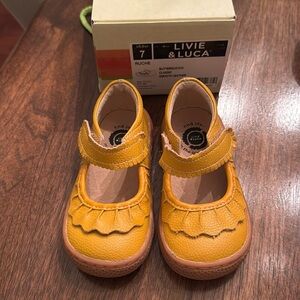 Girls Livie & Luca Mary Jane’s.